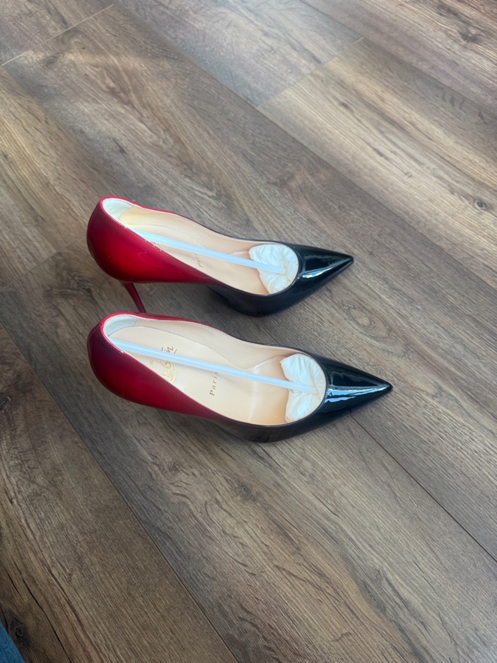 NWT Christian Louboutin Red and Black Patent Kate 100 Pointed-Toe Stilleto Pumps